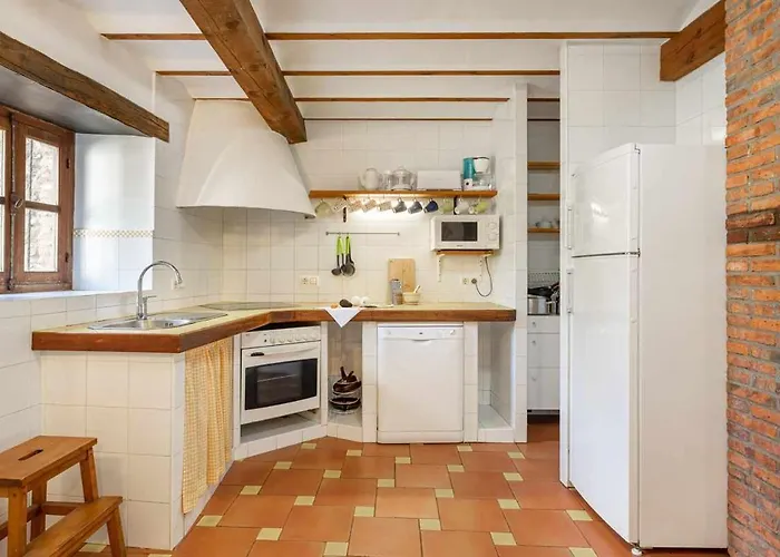 Casa Con Jardin Cerca De La Playa - El Porton Chalet Miengo