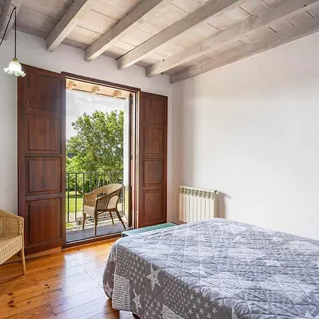 Casa Con Jardín Cerca De La Playa El Porton Miengo